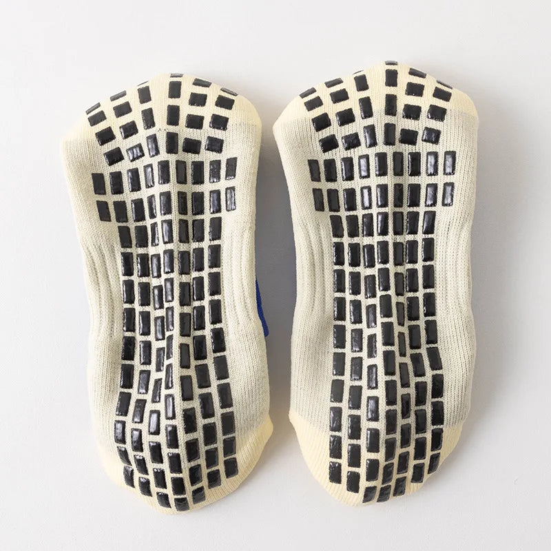 4 Pairs of Sports Socks Breathable Silicone Anti-slip Dot Socks
